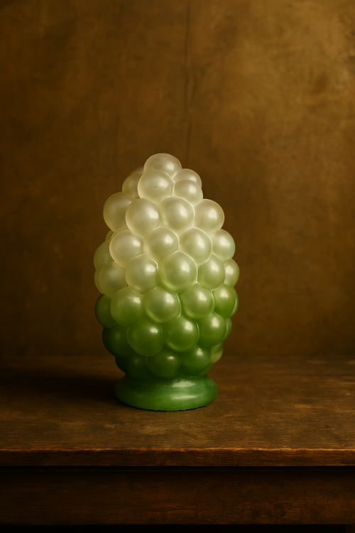 Antique grapes bunch German shade