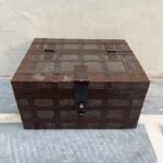 Antique Iron Box (Galla)