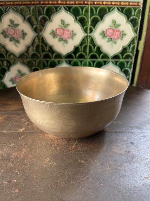 Vintage kaansa serving bowl