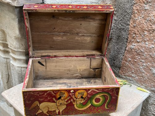 Vintage wooden hand painting sandook (box) - Image 2