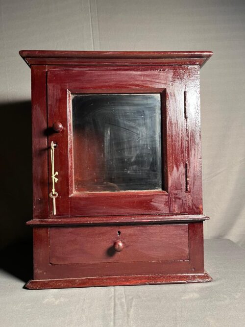 Vintage wooden almirah with drawer - Image 2