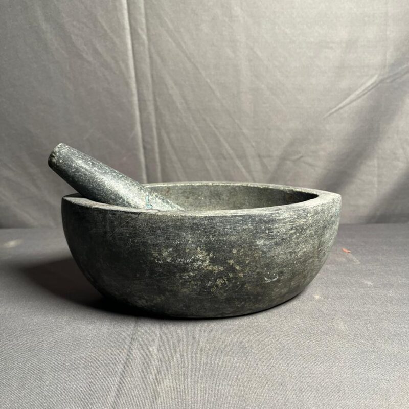 Vintage Black Stone Khal Bhatta