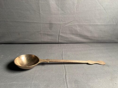 Vintage brass ladle - Image 4