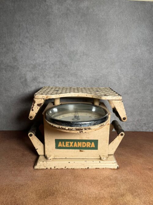 Vintage alexender made in Germany weighing scale...