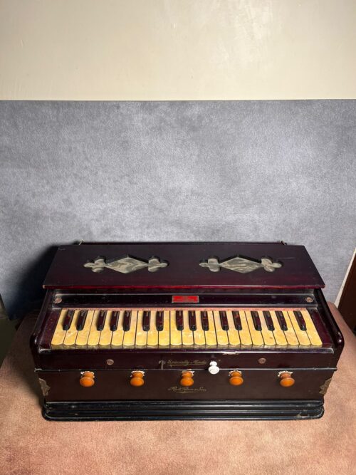 Antique ratiram and sons harmonium - Image 6