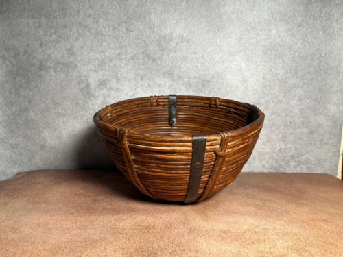 Vintage large wicker vegetable basket - Image 3