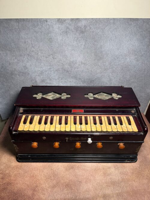 Antique ratiram and sons harmonium - Image 4