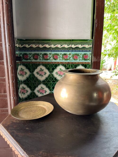 Vintage bronze large size haandi