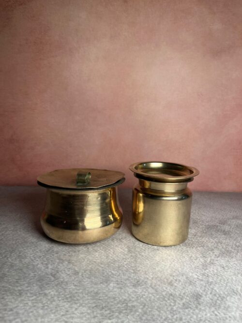 Vintage brass oil and ghee kan for kitchen - Image 4