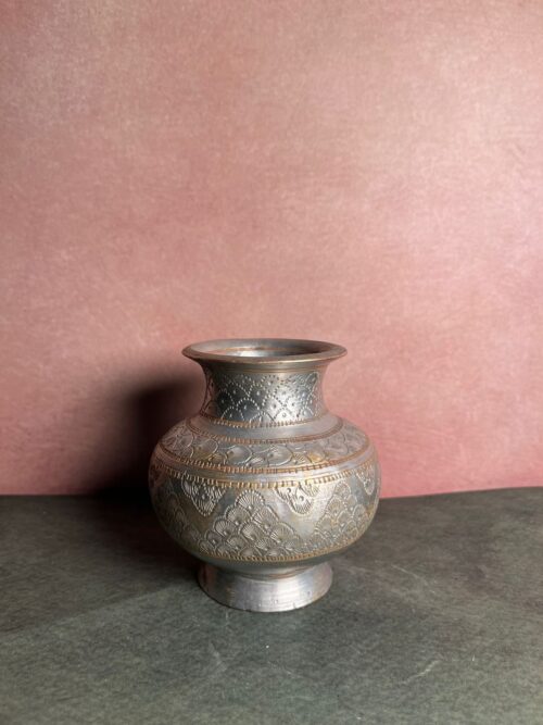 Vintage bronze white polished hand carving  pot - Image 4