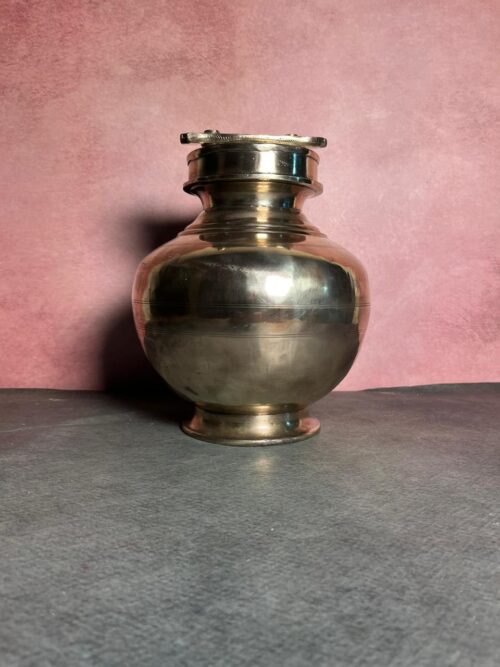 Vintage bronze extra large size holly water pot - Image 5