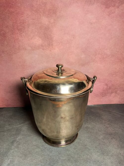 Vintage brass extra large size bucket with lid - Image 3