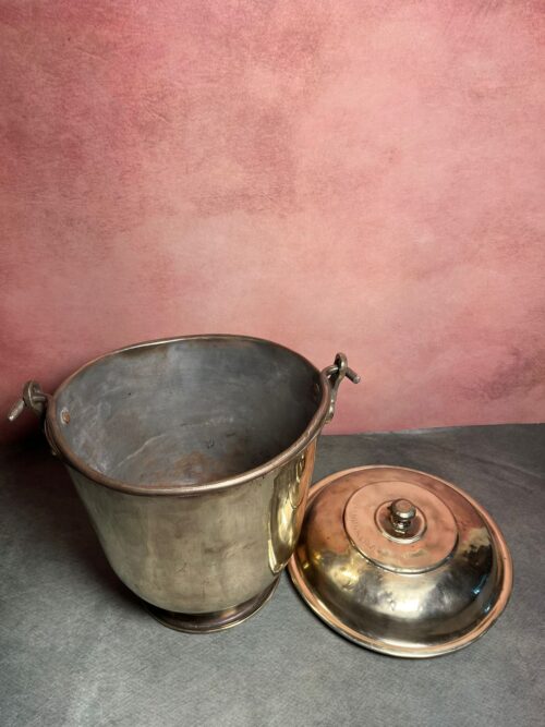 Vintage brass extra large size bucket with lid - Image 2