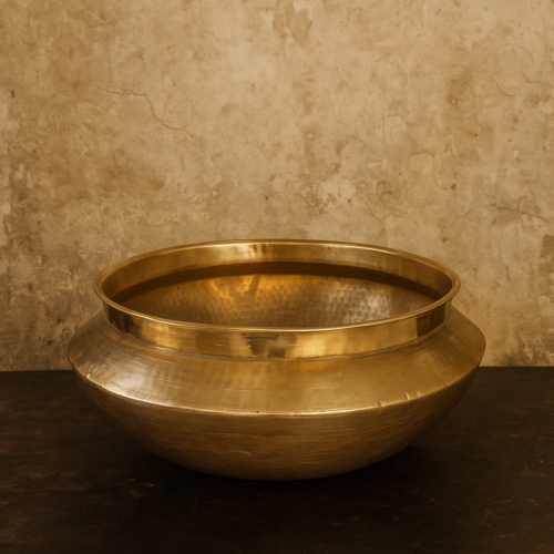 Vintage brass beautiful urli vase - Image 4