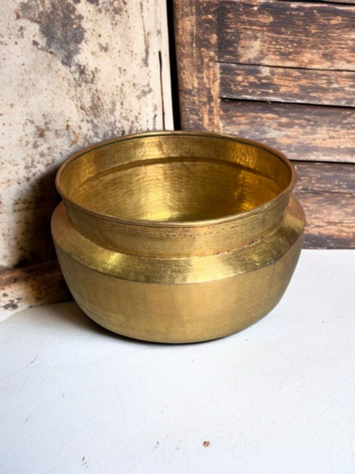 Vintage brass beautiful vase - Image 5