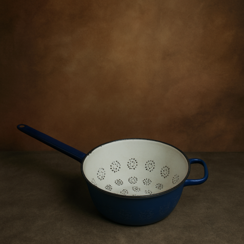 Vintage Enamel Colander – Deep Blue with Handle - Image 2