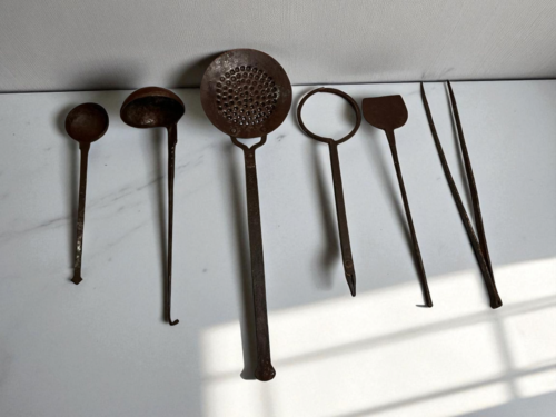 Vintage Iron Ladle Set – Traditional Kitchen Heritage (Set of 6) - Image 3