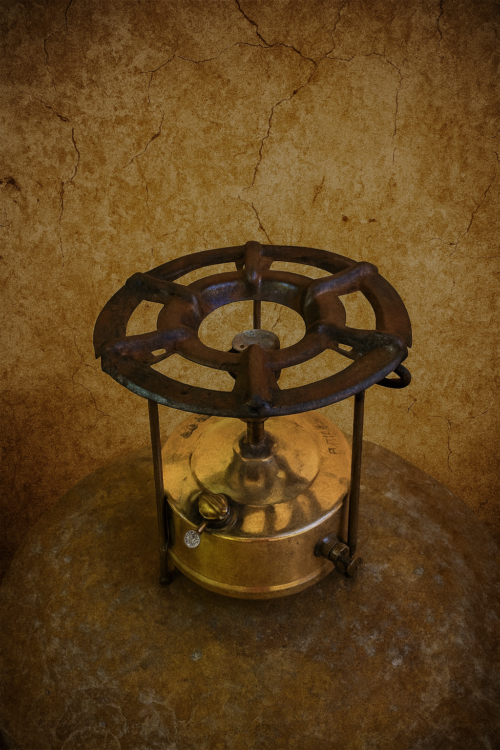 Antique Brass Kerosene large size Stove – Collectible Vintage Cooking Piece - Image 3