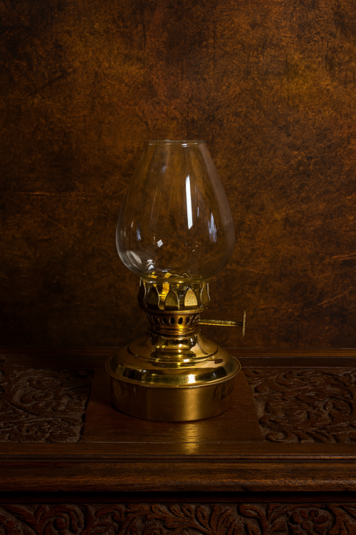 🔥 Vintage Brass Miniature Oil Lamp (Small Size)