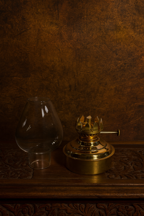 🔥 Vintage Brass Miniature Oil Lamp (Small Size) - Image 2