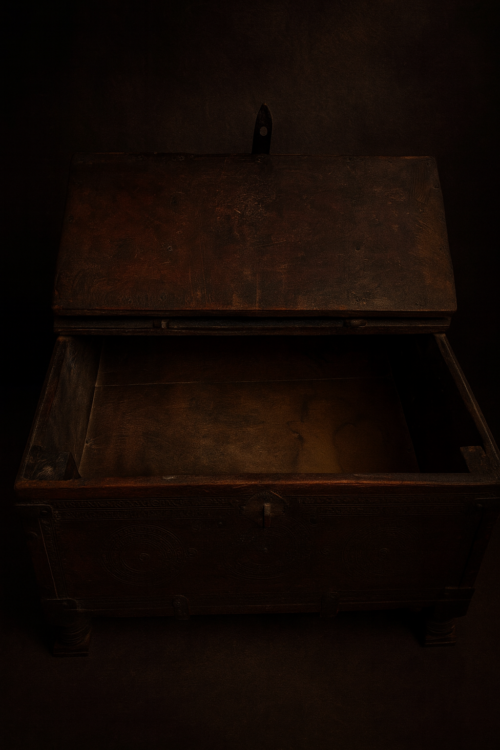 Vintage wooden hand carving box (Sanddok) - Image 6