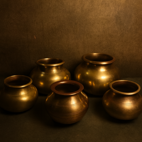 Antique Bronze Handcrafted Haandi Set (Set of 5 – Different Sizes)
