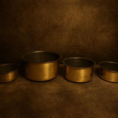 ✅ VINTAGE HAND-FORGED BRASS BOWL SET (Set of 4)