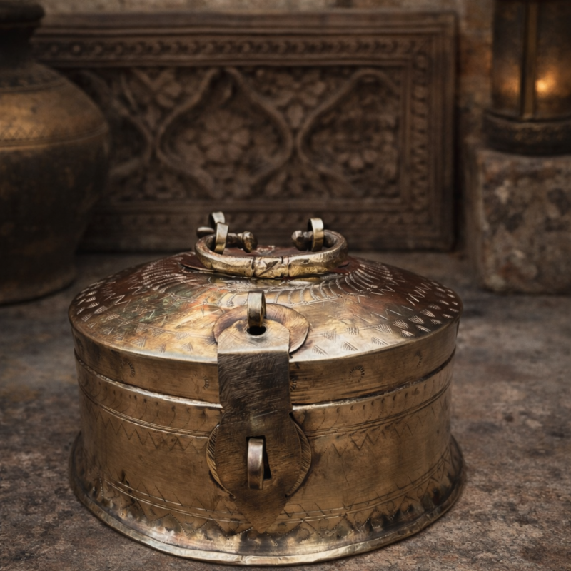 Antique Brass Too Old Jwellery Box