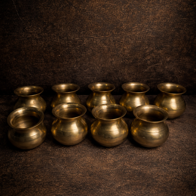 Vintage Brass Small Sizes Set Of 9 Pcs Pots