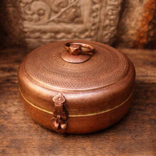 Vintage brass hand carving kadi khunta chappati box