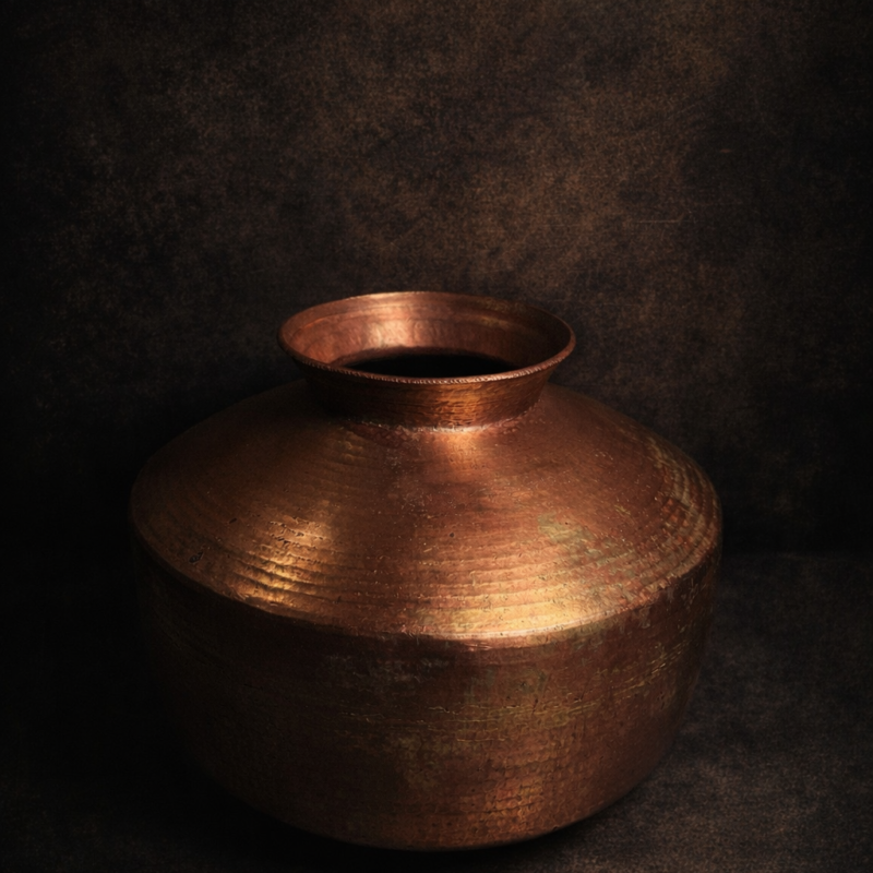 Vintage bronze large size solid weight pot