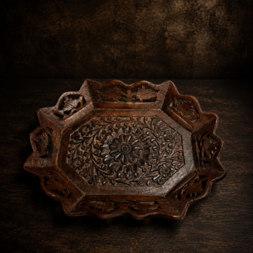 Rare Hand-Carved Wooden Floral Tray / Wall Décor Panel – 100+ Years Old