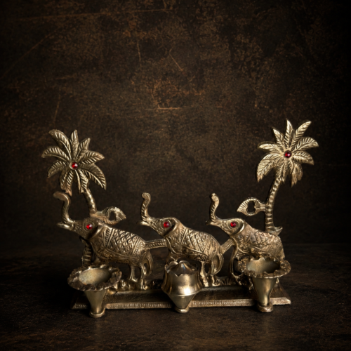 Vintage Brass Elephant Candle & Agarbatti Stand – Handcrafted Decorative Piece