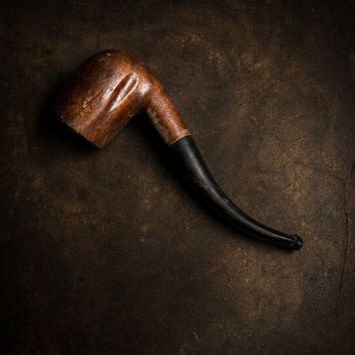 Vintage Wooden Smoking Pipe – A Timeless Collector's Piece