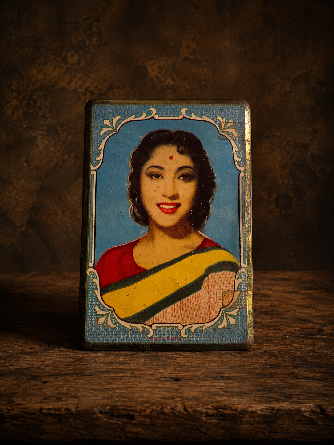 Antique Vintage Malasina Tin Box