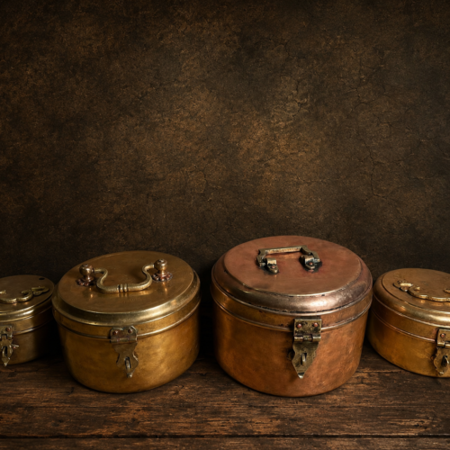 Vintage brass 4 boxes 4 sizes with handle and kuntha