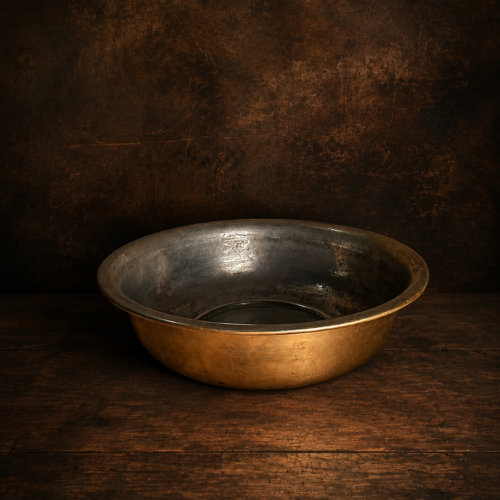 Vintage brass dhama (urli)