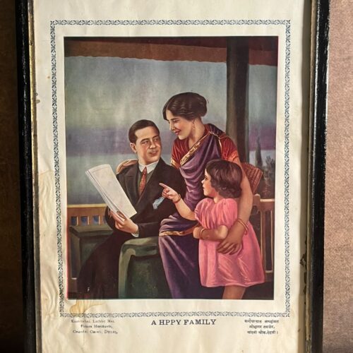 Vintage “A HPPY FAMILY” Framed Print – Kanhaiyalal Lachhu Mal, Chandni Chowk Delhi | Rare Indian Family Art