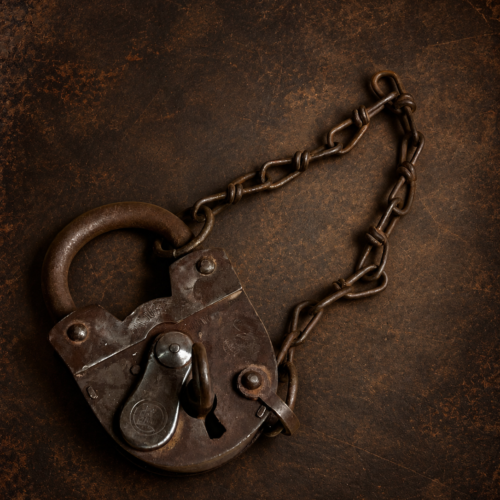 Antique Made in Germany Heavy Iron Padlock with Original Chain – Rare Industrial Collectible