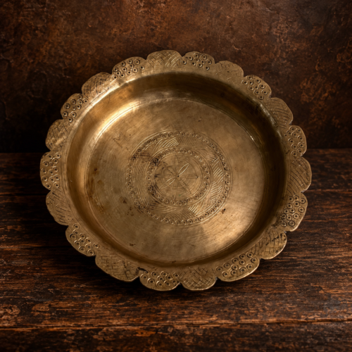 Rare Antique Hand Carved Kaansa Plate – Traditional Indian Bronze Floral Design Collectible