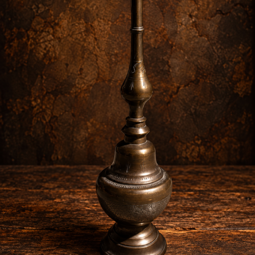 Vintage Brass Rose Water Sprinkler (Gulab Pash) – Engraved Floral Design & Long Neck